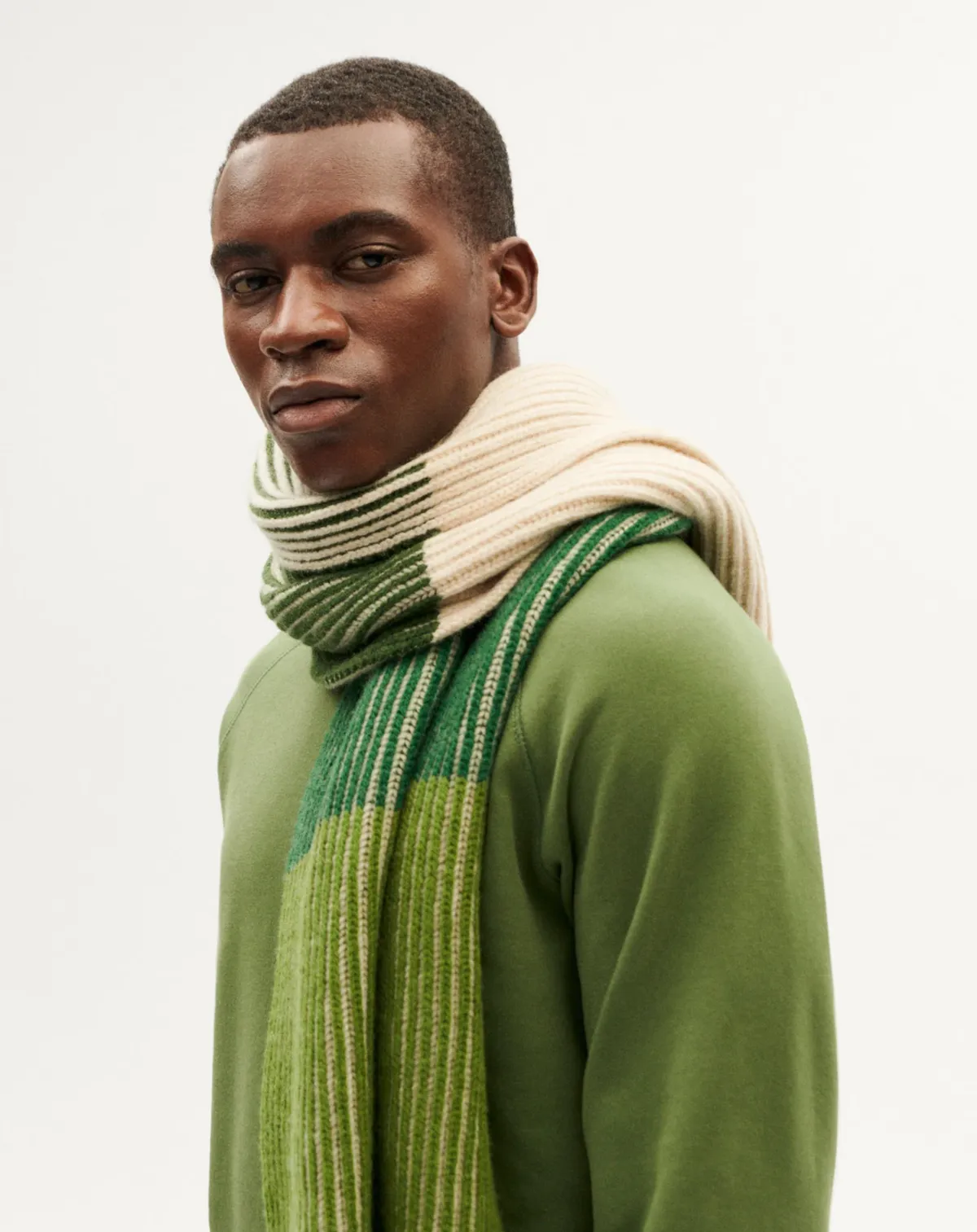 Central Scarf - Green