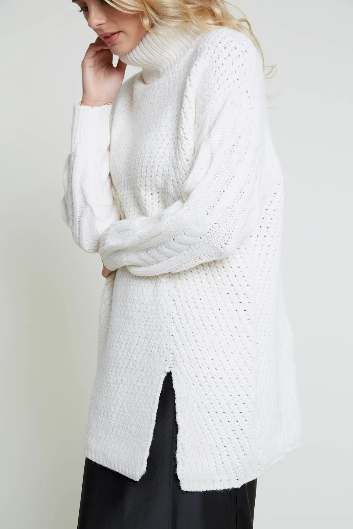 ERIS KNIT JUMPER