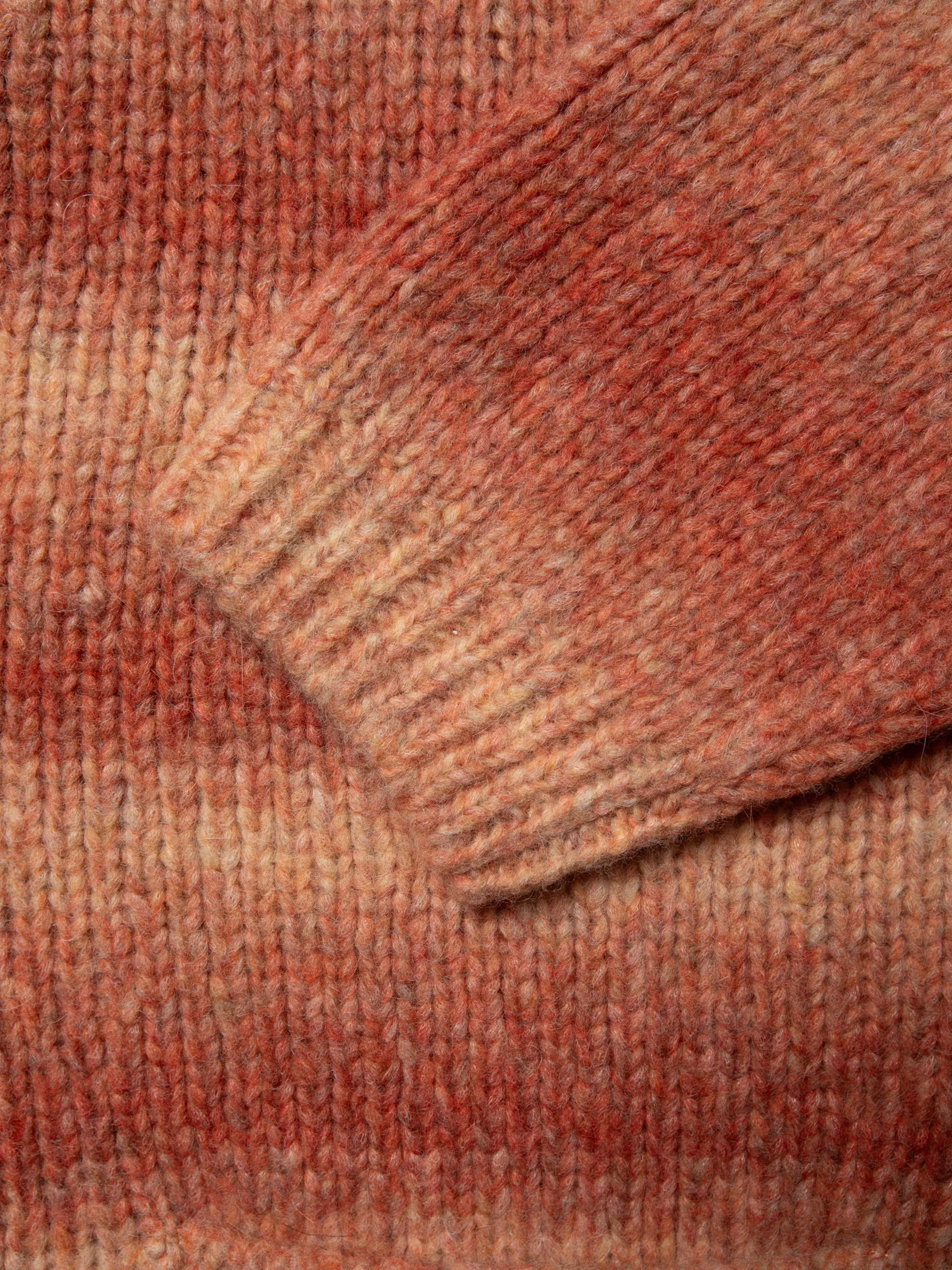 Kent Fuzzy Cardigan Red