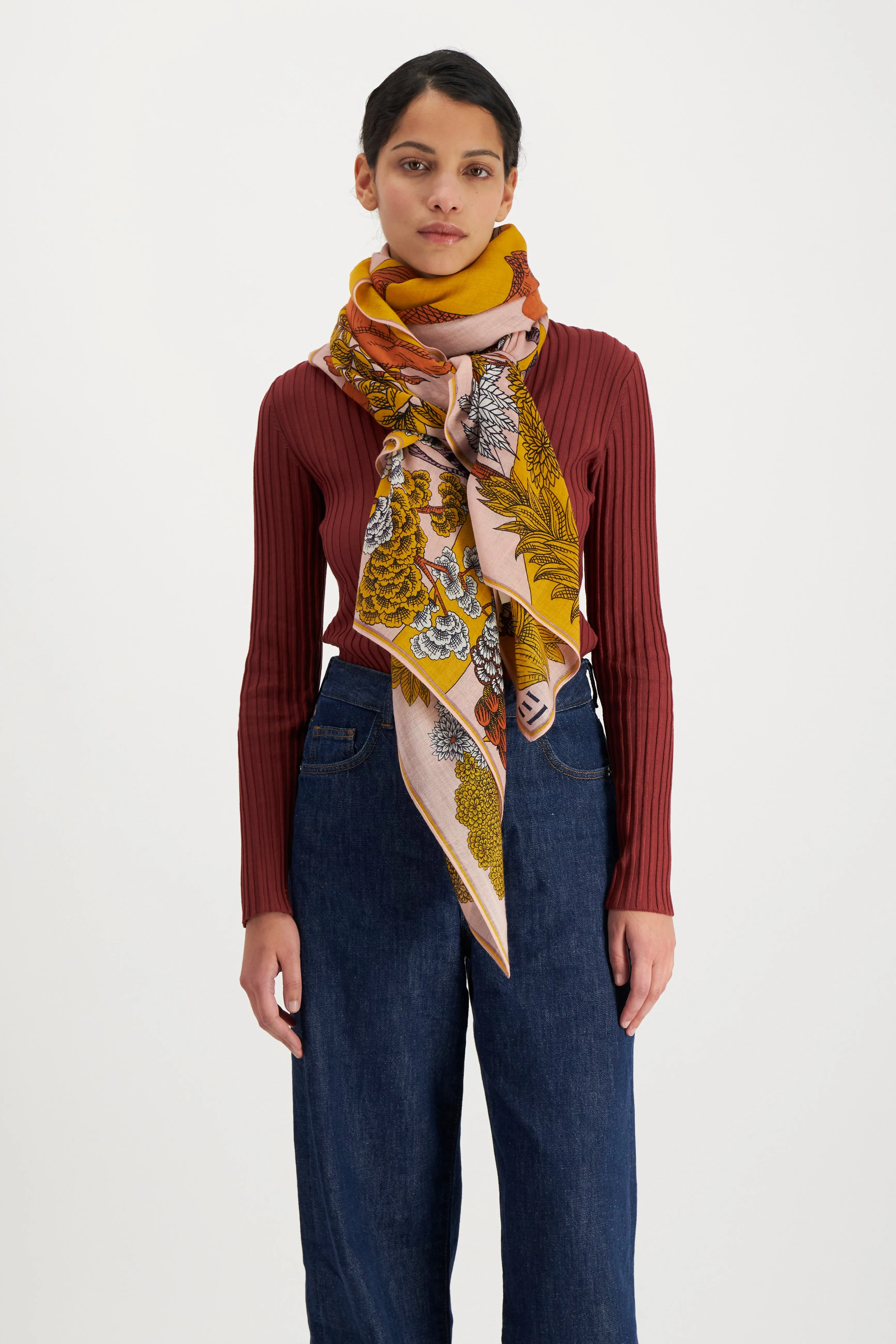 Magnus Scarf in Nude - Inoui Editions