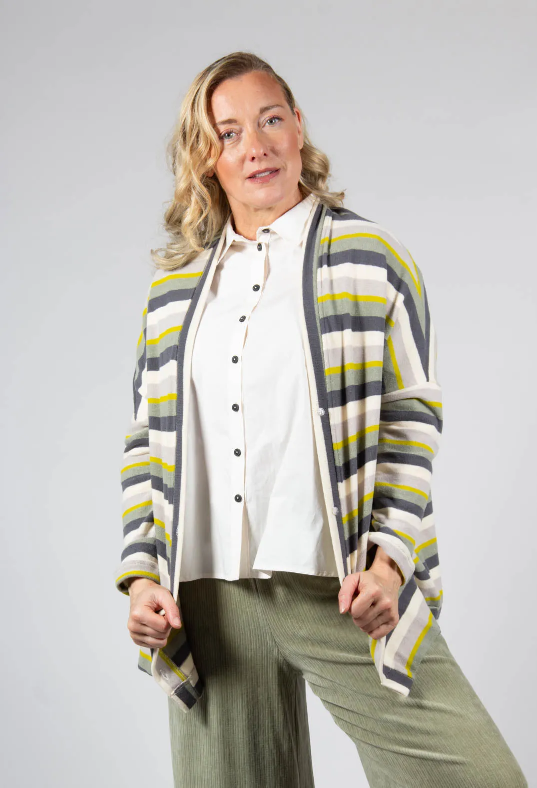 Pula Cardigan in Lime