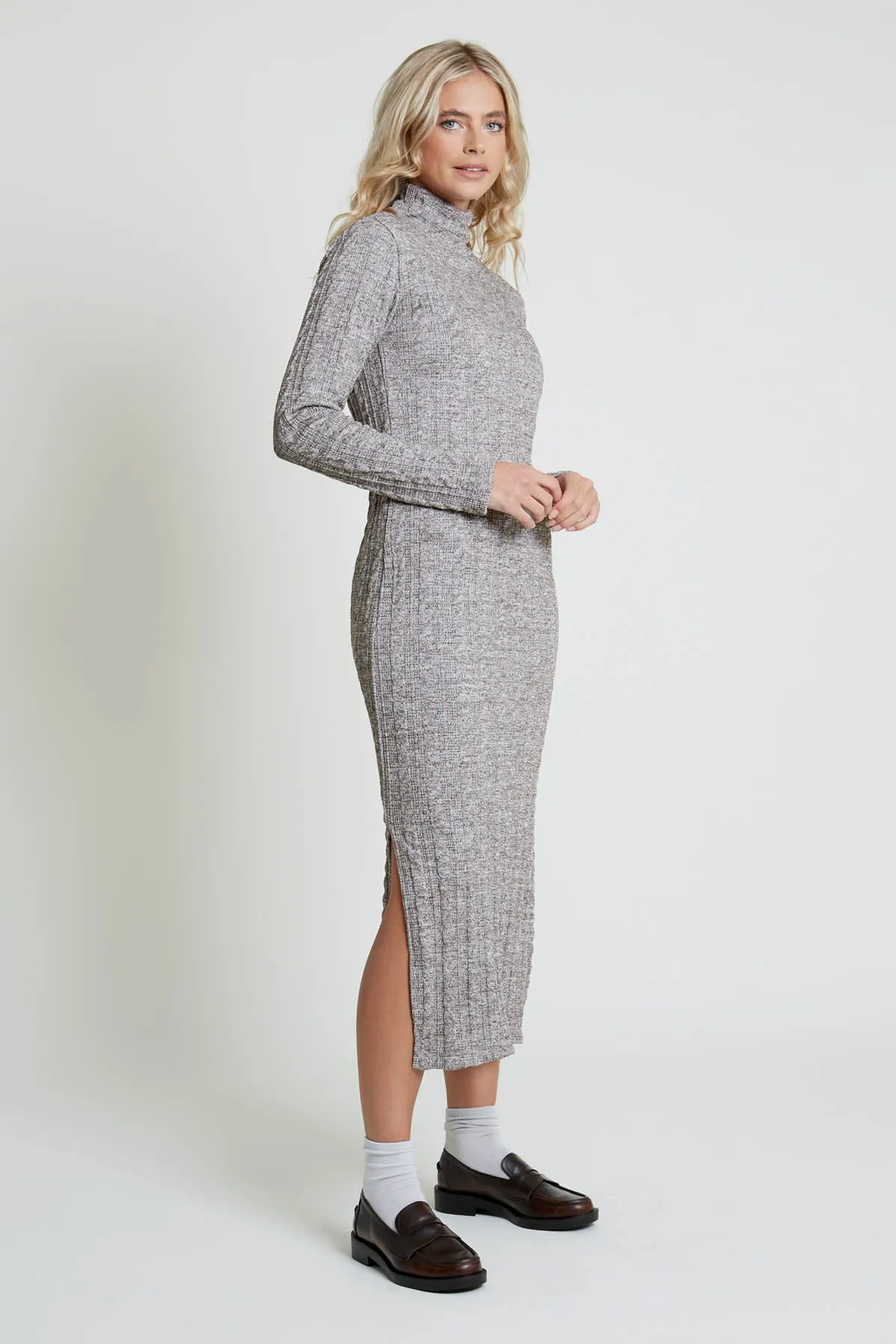 REIBA LONG SLEEVE CABLE KNIT HIGH NECK MIDAXI DRESS