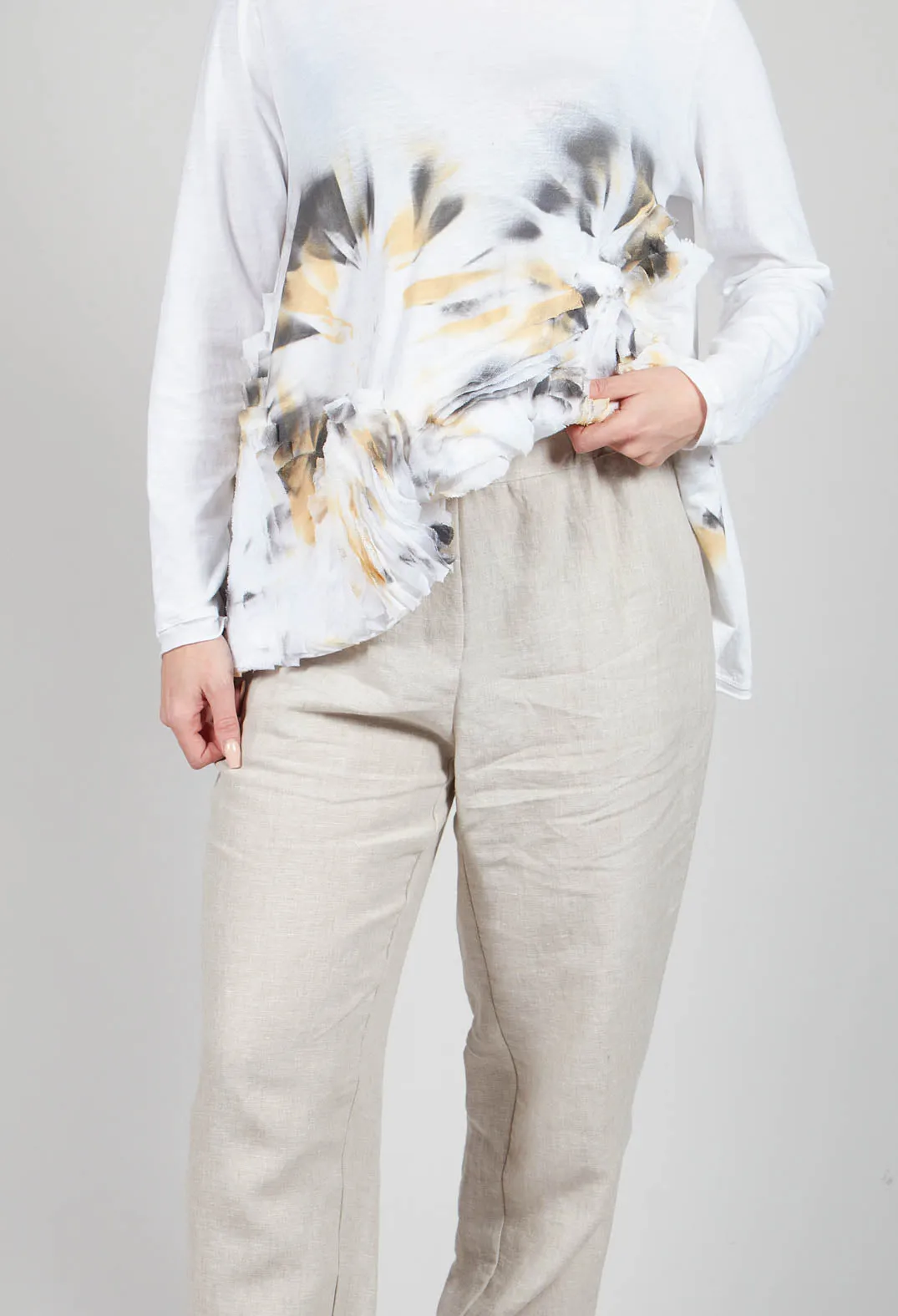 Straight Leg Trousers in Beige