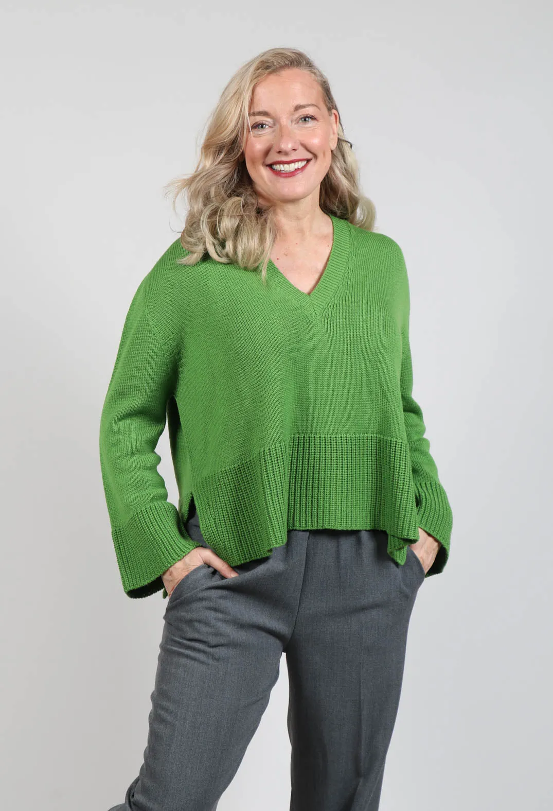 V Neck Jumper in Kiwi