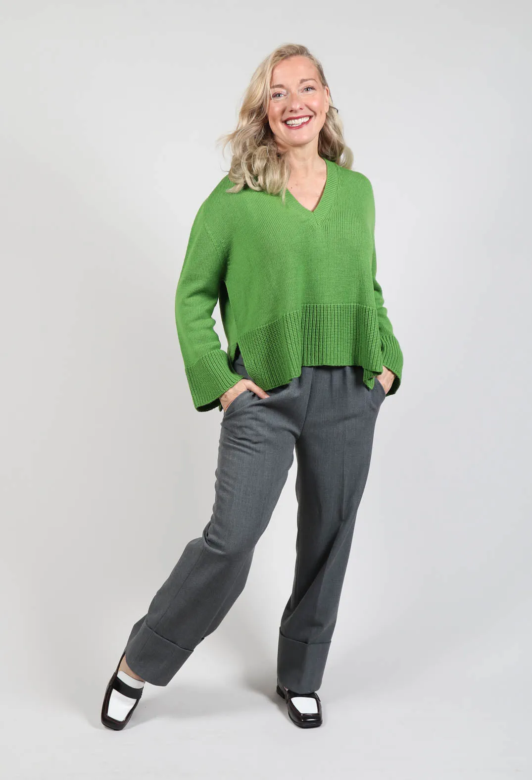 V Neck Jumper in Kiwi