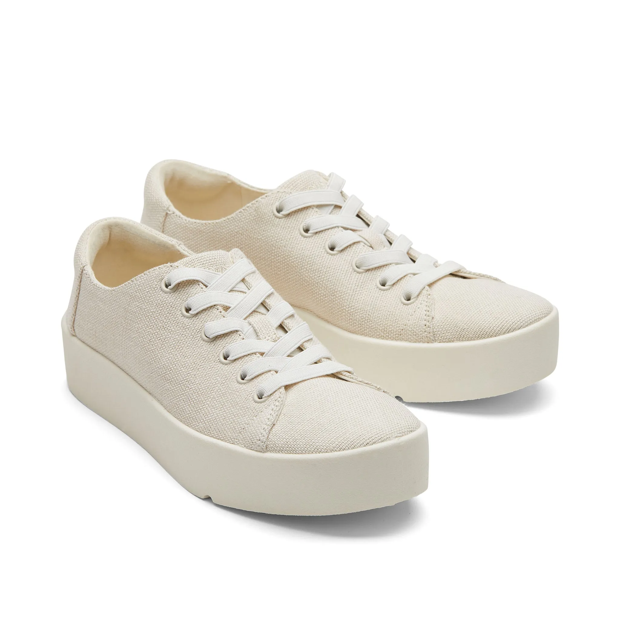 Verona Lace-Up Sneaker