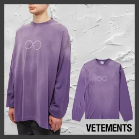 VETEMENTS  |Street Style Long Sleeves Cotton Long Sleeve T-shirt Logo